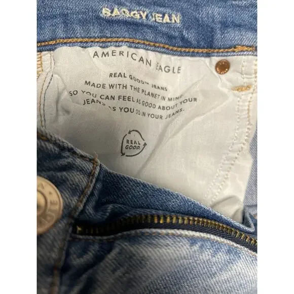 American Eagle Light Wash Ultra High-Waist Baggy Distressed‎ Jeans Size 10 - Picture 9 of 9